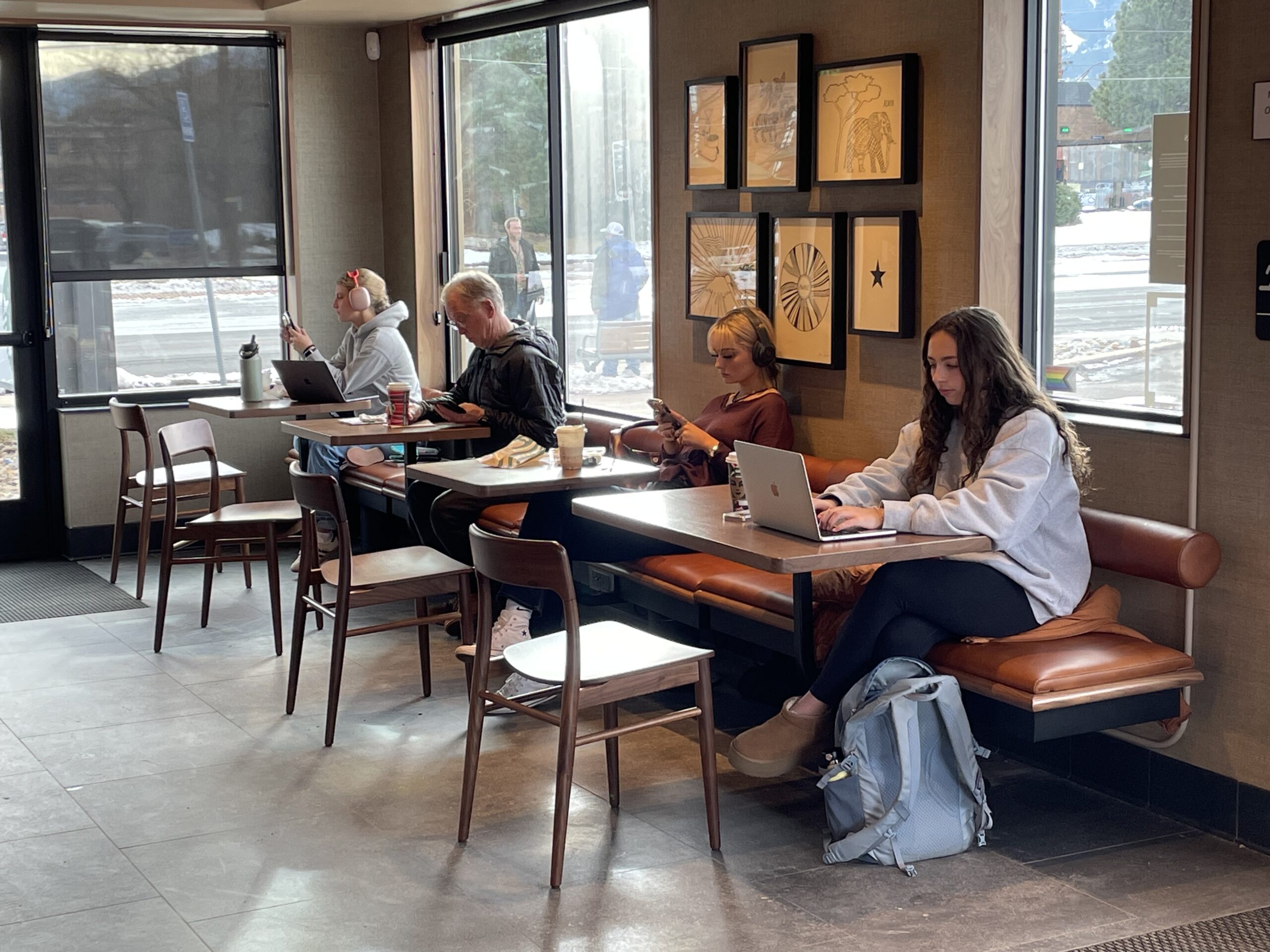 Students studying in coffee shop
